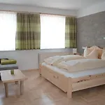 Petschnighof Otel Diex