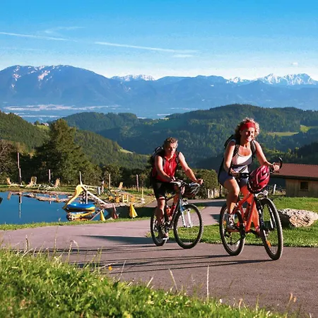 Ξενοδοχείο Petschnighof 4*