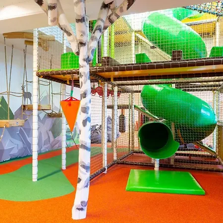 Hotel Petschnighof 4*